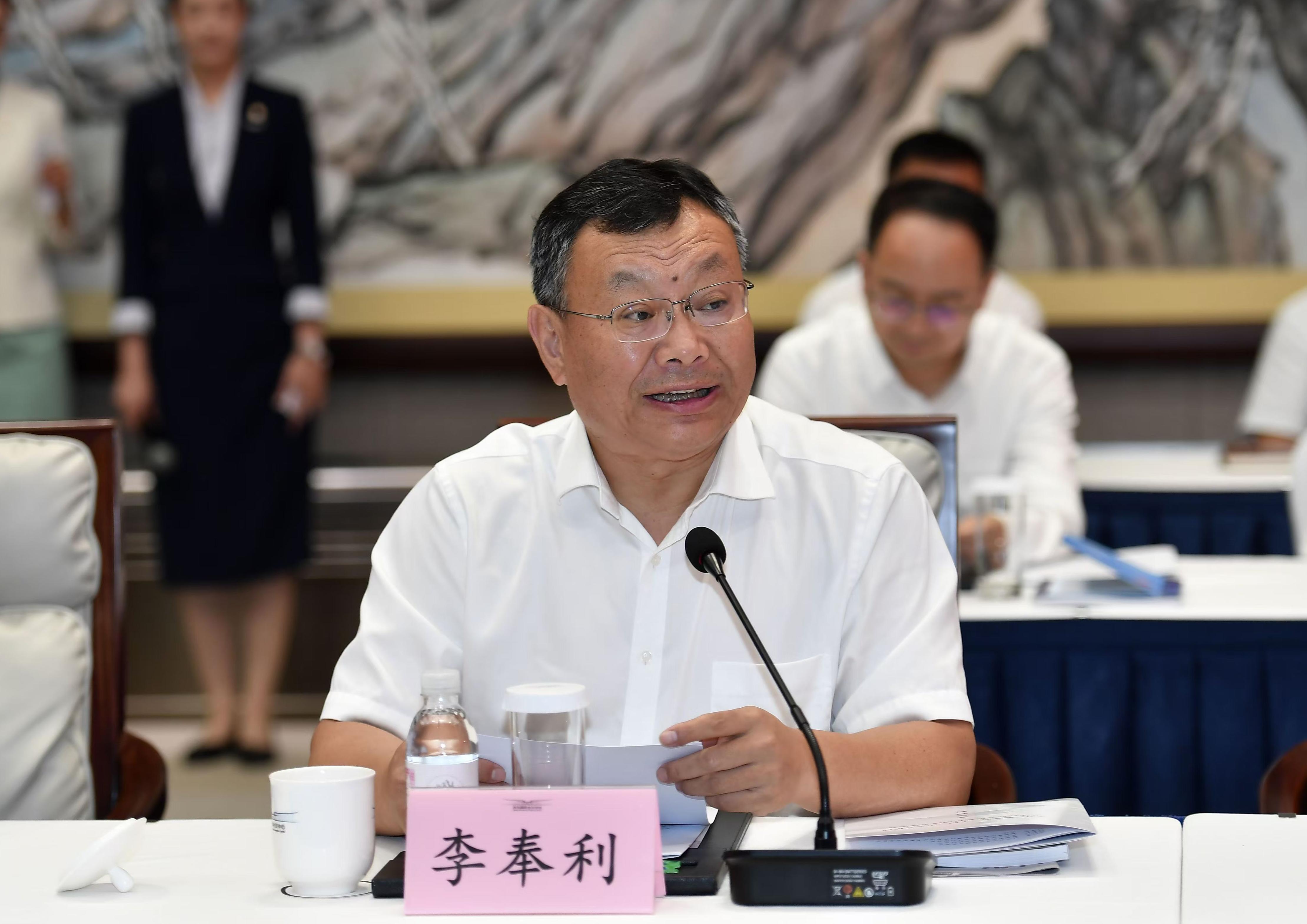 李會長.jpg 李會長.jpg